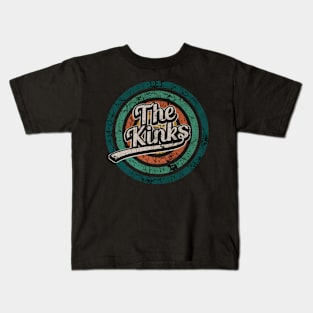 The Kinks // Retro Circle Crack Vintage Kids T-Shirt